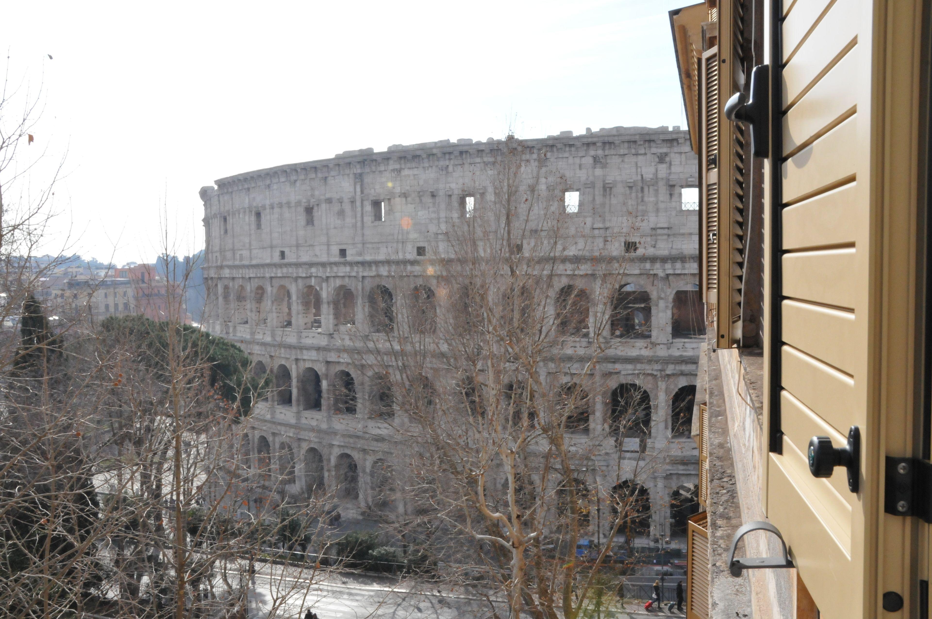 Colosseum Corner — Foto 3